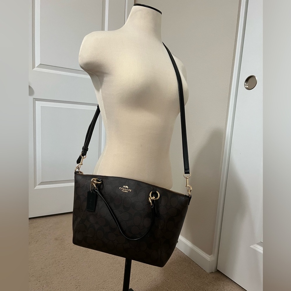 COACH Kelsey Satchel In Signature Coated Canvas